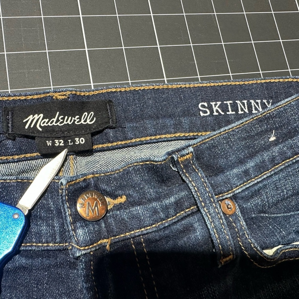 Madewell Men's Dark Blue Skinny Jeans - Picture 5 of 6